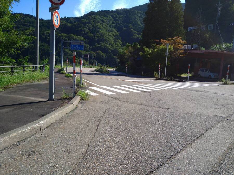 新そばを味わう祭り看板準備 | 利賀地域づくり協議会